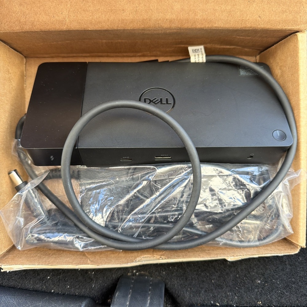 Dell WD19S USB Type-C Docking Station 180W Adapter (DELL - WD19S 180W)